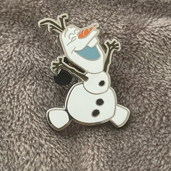 Olaf Frozen Disney Trading Pin ❄️ - Picture 1 of 4